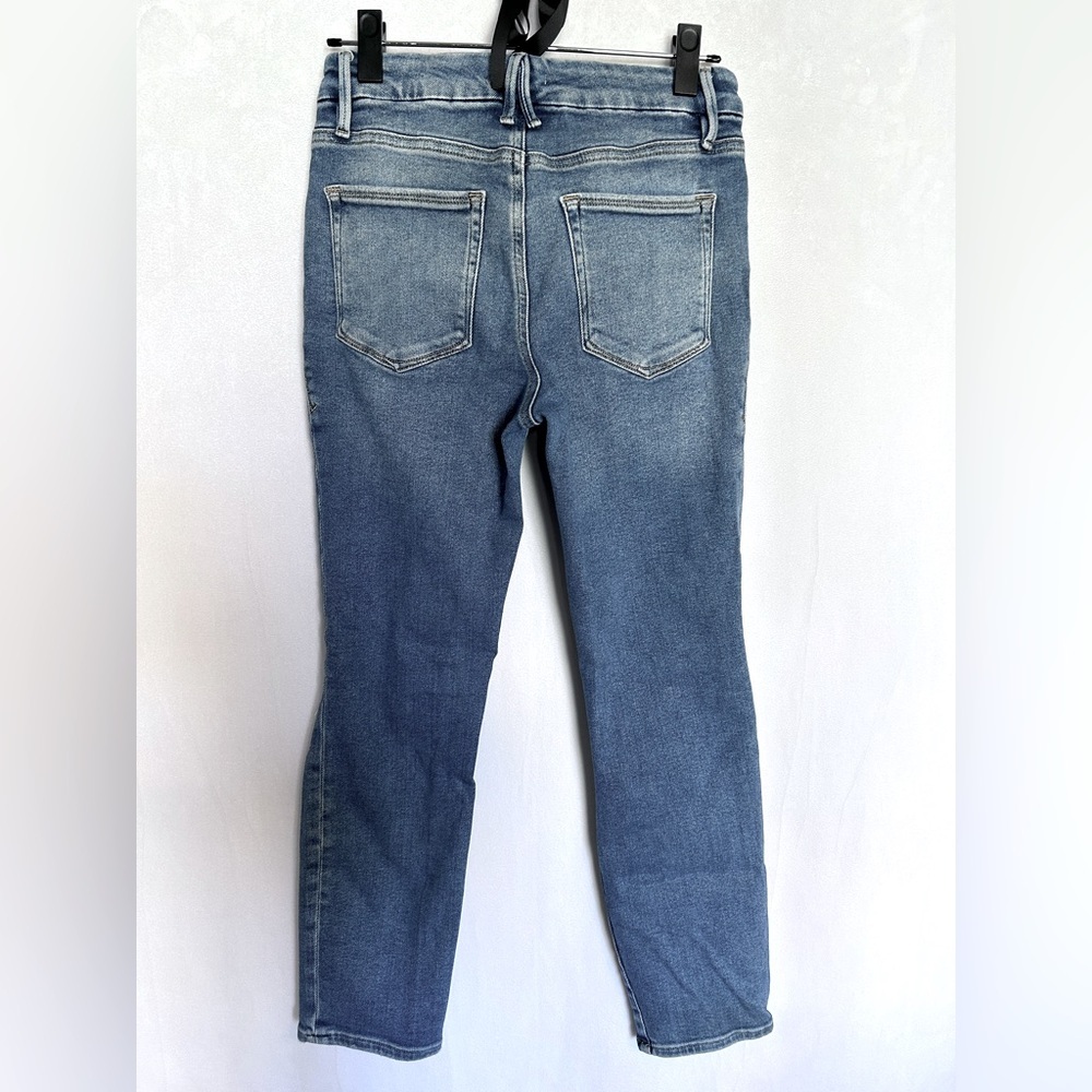 Good American High Waist Crop Destroyed Jeans Size 8/29 - Picture 2 of 6